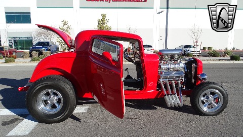 1932 Ford Coupe image 126