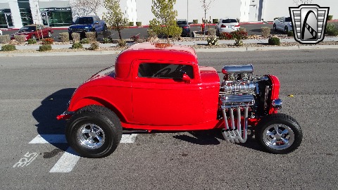 1932 Ford Coupe image 23