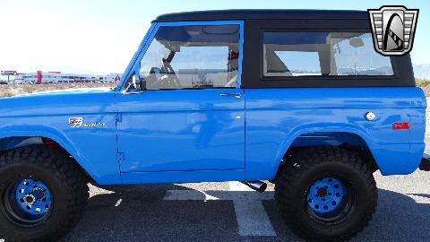 1970 Ford Bronco image 32