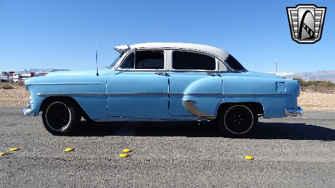 1953 Chevrolet 210 image 9
