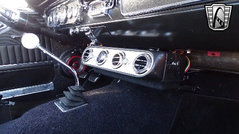 1965 Ford Mustang image 93