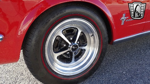 1965 Ford Mustang image 98