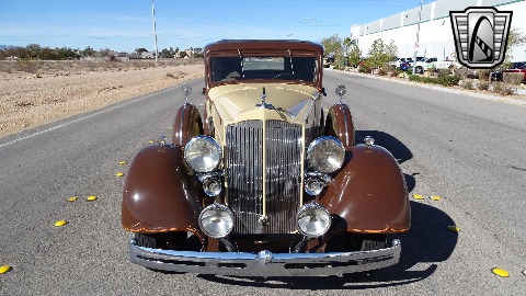 1934 Packard Eight image 4