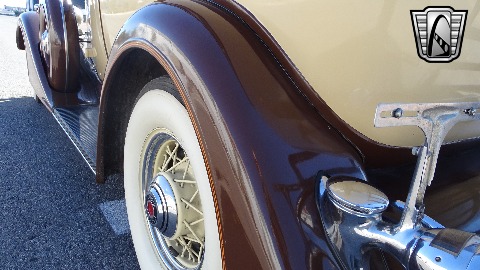 1934 Packard Eight image 56