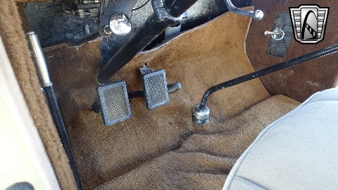 1934 Packard Eight image 89