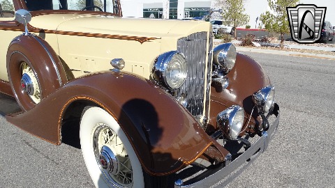 1934 Packard Eight image 39