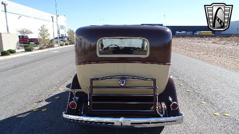 1934 Packard Eight image 16