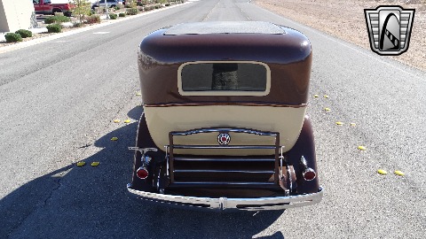 1934 Packard Eight image 17