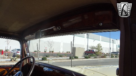 1934 Packard Eight image 69