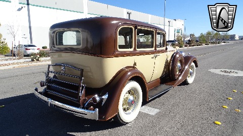 1934 Packard Eight image 19