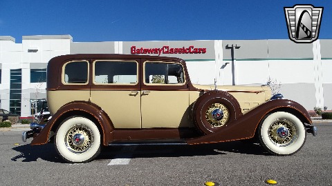1934 Packard Eight image 21