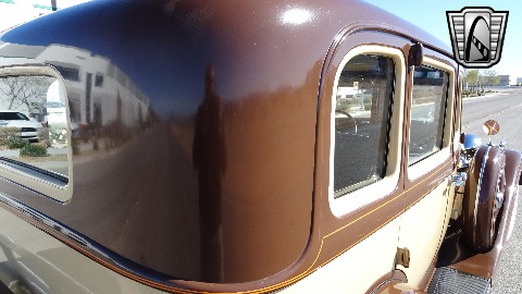 1934 Packard Eight image 50