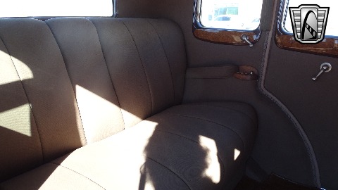 1934 Packard Eight image 76