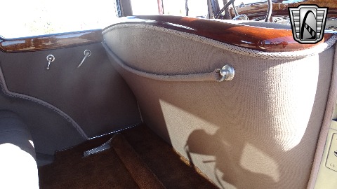 1934 Packard Eight image 77