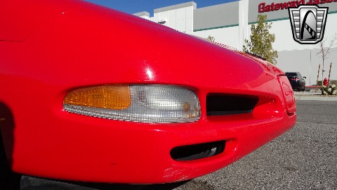 2004 Chevrolet Corvette image 55