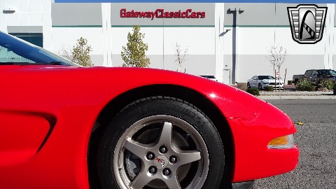 2004 Chevrolet Corvette image 39