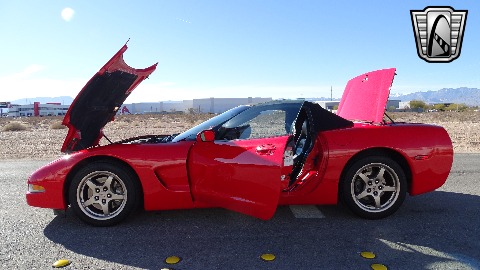 2004 Chevrolet Corvette image 127