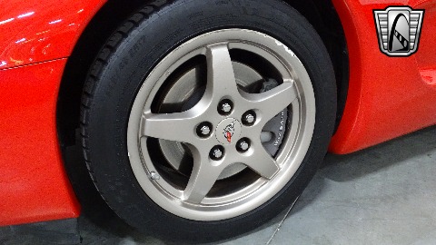 2004 Chevrolet Corvette image 103