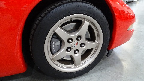 2004 Chevrolet Corvette image 106