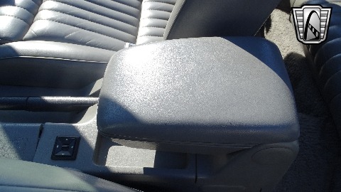 1989 Ford Mustang image 84