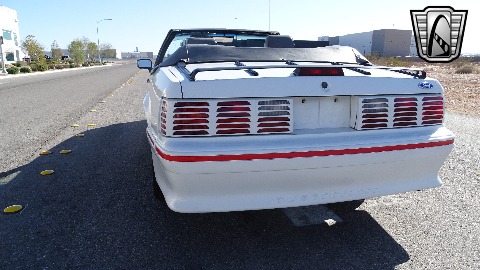 1989 Ford Mustang image 33