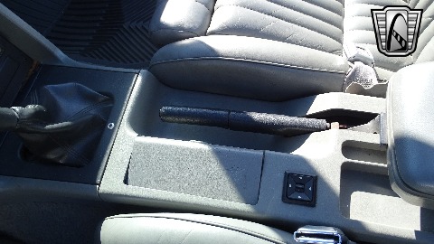 1989 Ford Mustang image 85