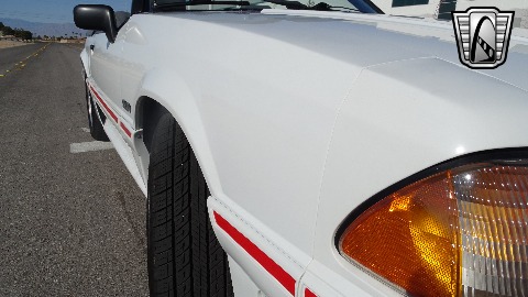 1989 Ford Mustang image 40