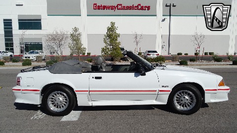 1989 Ford Mustang image 22