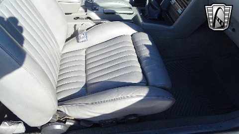 1989 Ford Mustang image 74