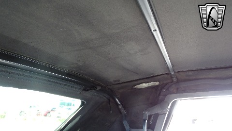 1989 Ford Mustang image 100