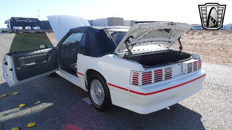 1989 Ford Mustang image 130