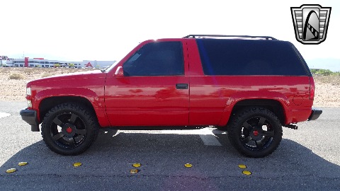 1997 Chevrolet Tahoe image 9