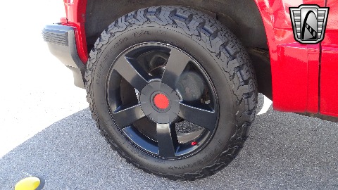 1997 Chevrolet Tahoe image 121