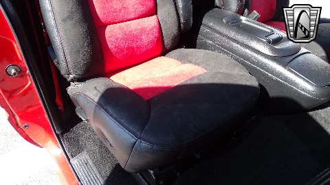 1997 Chevrolet Tahoe image 76