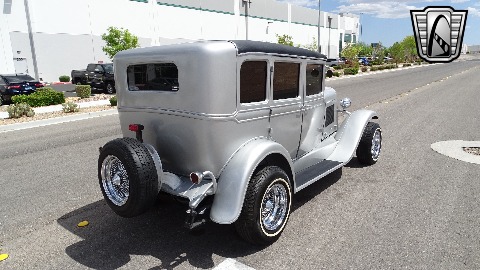 1928 Oldsmobile Sedan image 19