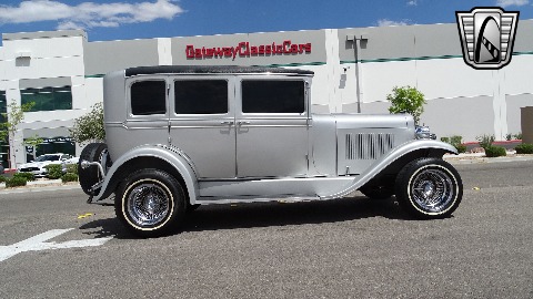 1928 Oldsmobile Sedan image 21