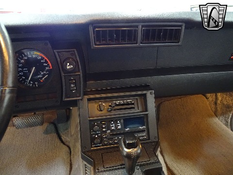 1989 Chevrolet Camaro image 81