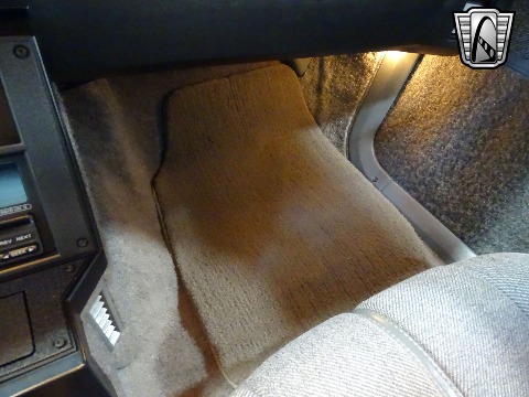 1989 Chevrolet Camaro image 85