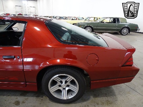 1989 Chevrolet Camaro image 34