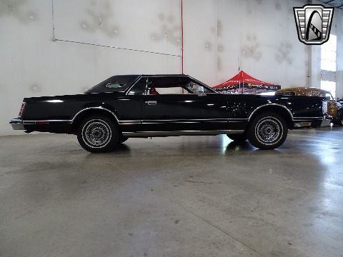 1978 Lincoln Continental Mark V image 23