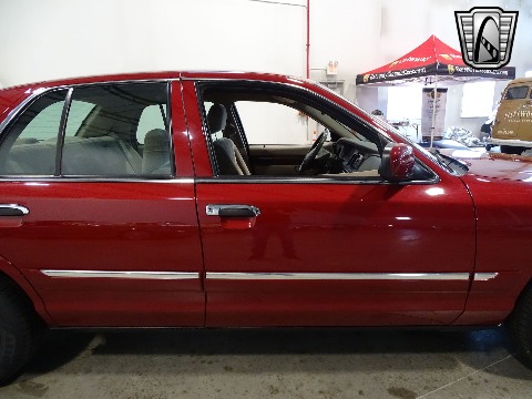 2003 Mercury Grand Marquis image 40