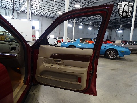 2003 Mercury Grand Marquis image 97