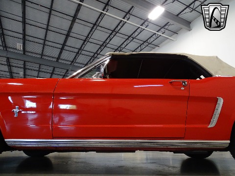 1965 Ford Mustang image 33