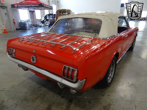 1965 Ford Mustang image 19