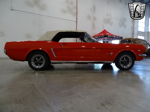 1965 Ford Mustang image 23