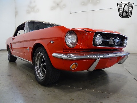 1965 Ford Mustang image 26