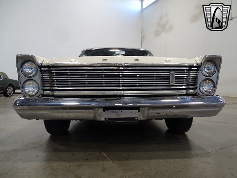 1965 Ford Galaxie image 4
