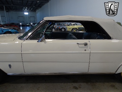 1965 Ford Galaxie image 30