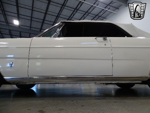 1965 Ford Galaxie image 32