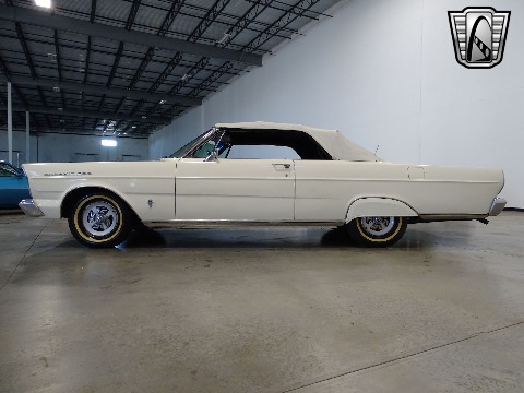 1965 Ford Galaxie image 10